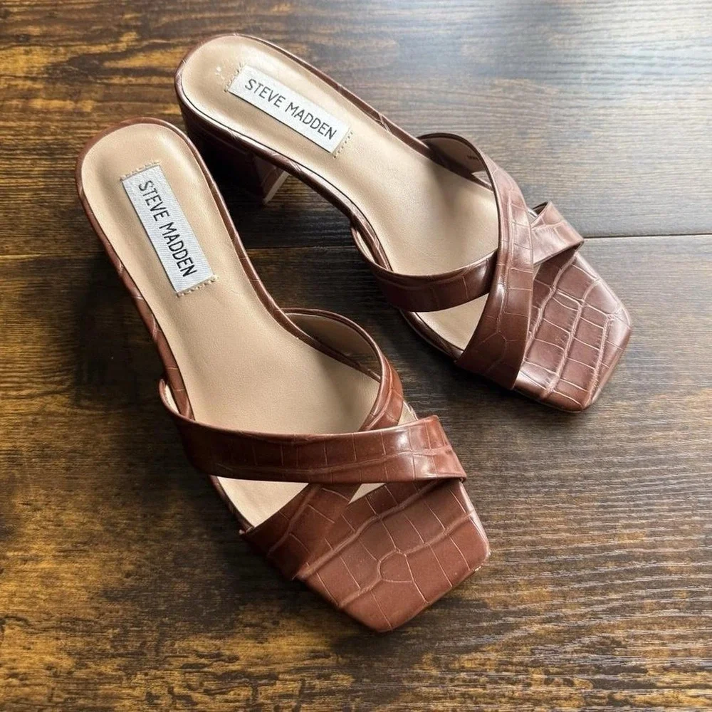 Steve Madden Women's Size 6 Brown Croc Embossed Slide Sandals Block Heel